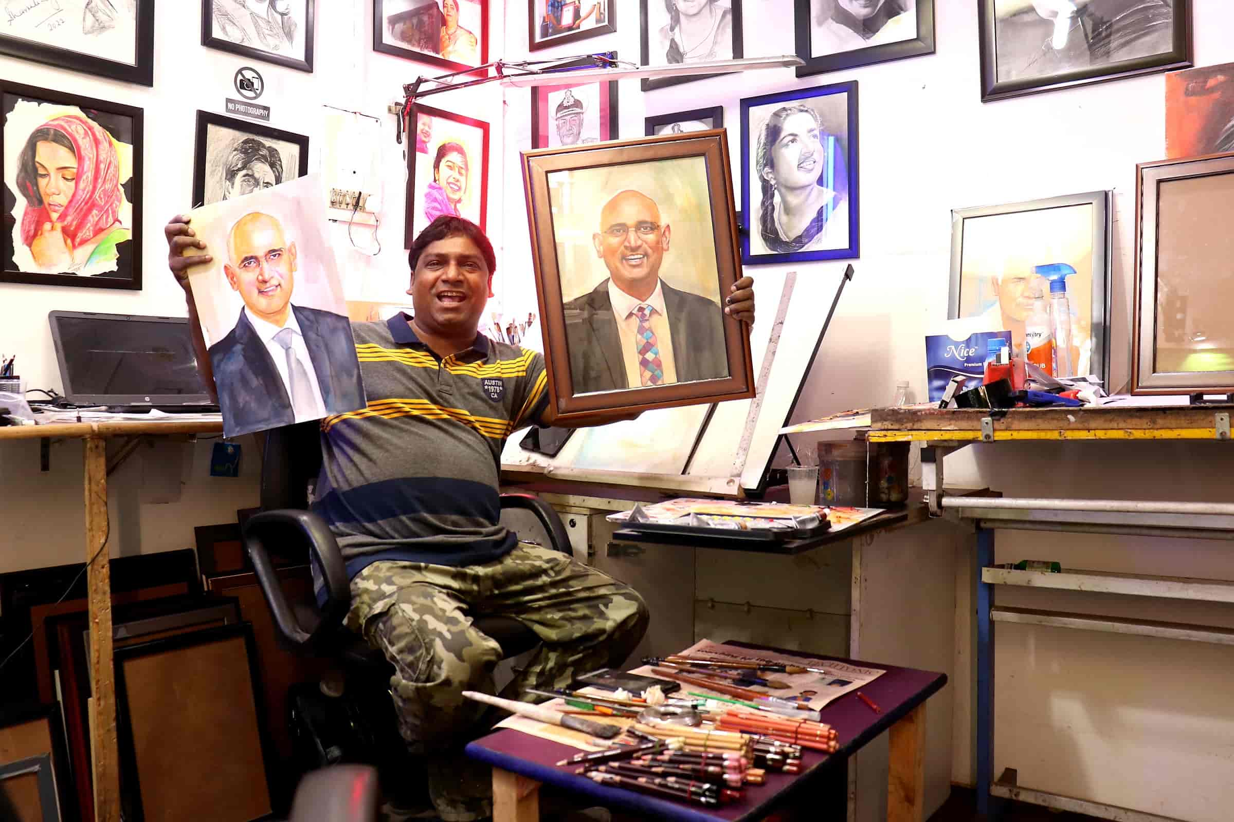 sketch artist in cp, sketch artist noida